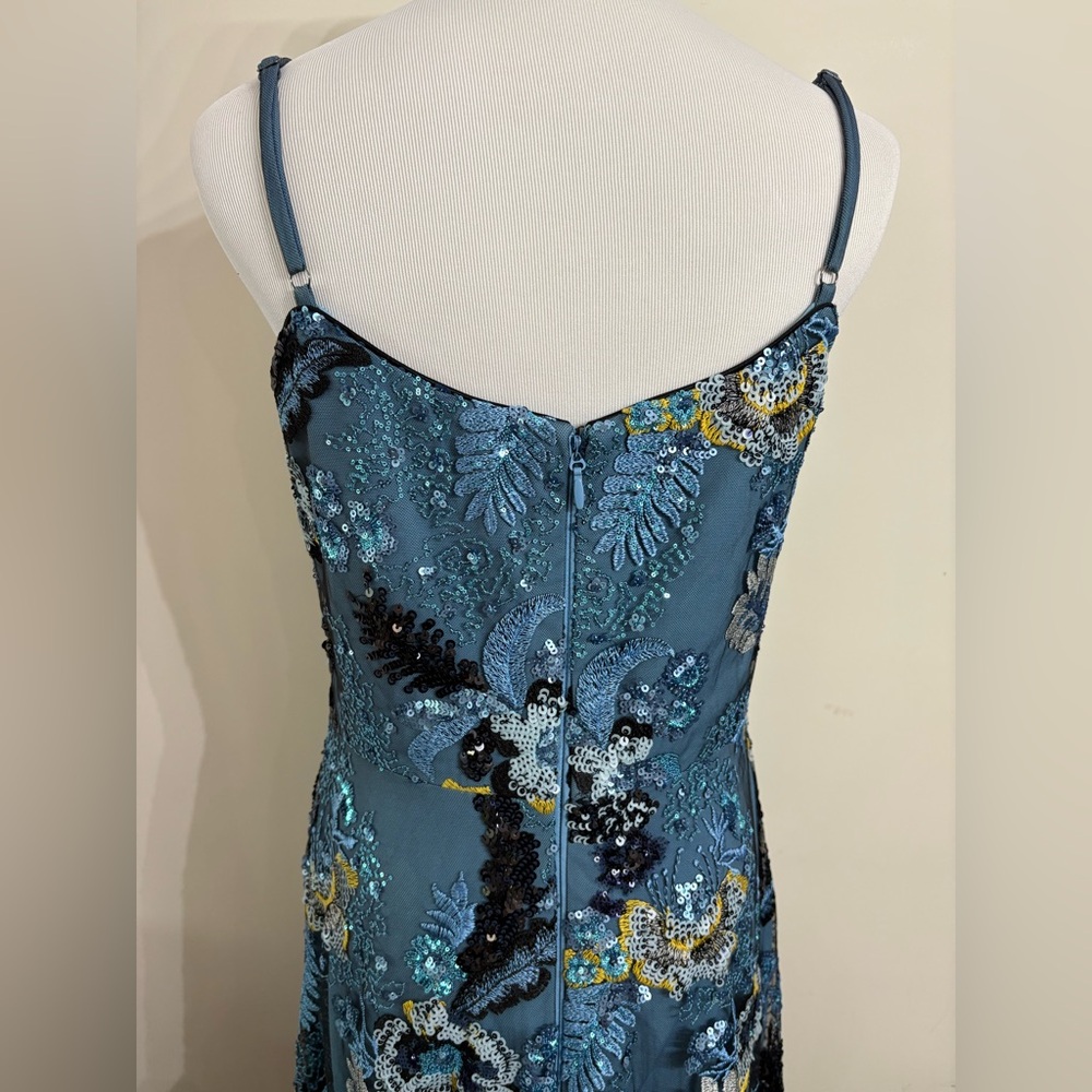 Dress The Population Umalina Sequin Floral Fit & Flare Gown Blue Sz M - Picture 9 of 14